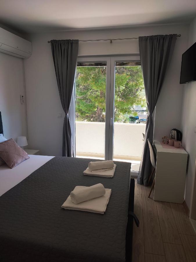 Apartmani Josipa Baška Voda Exteriör bild