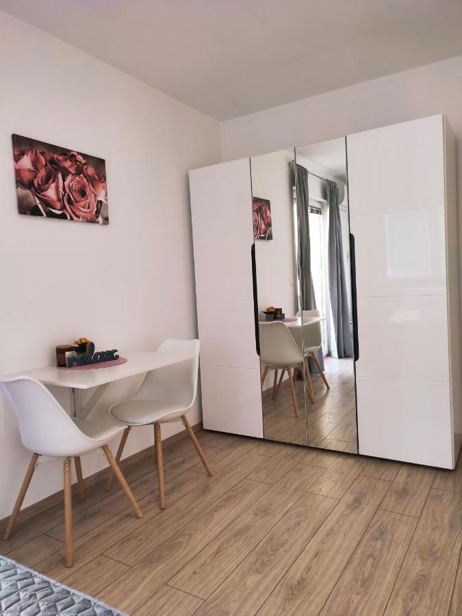 Apartmani Josipa Baška Voda Exteriör bild